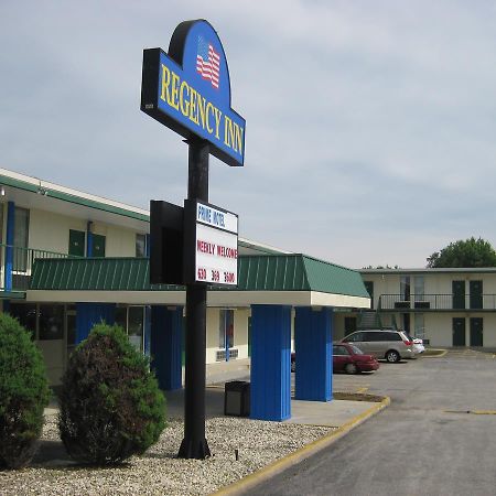 Regency Inn Of Naperville Exteriör bild
