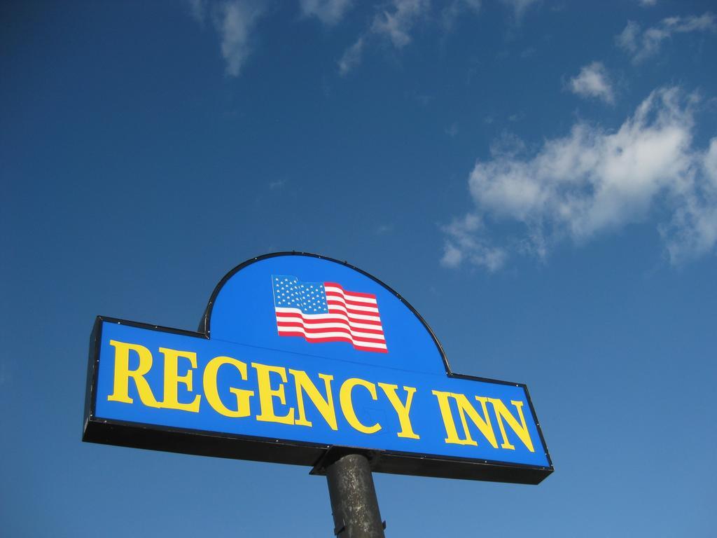 Regency Inn Of Naperville Exteriör bild
