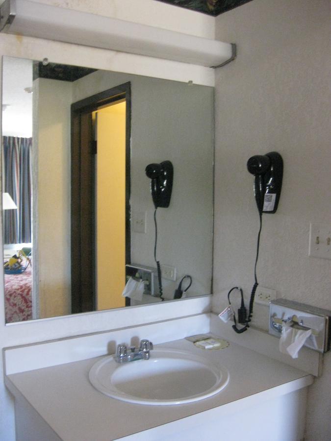 Regency Inn Of Naperville Exteriör bild