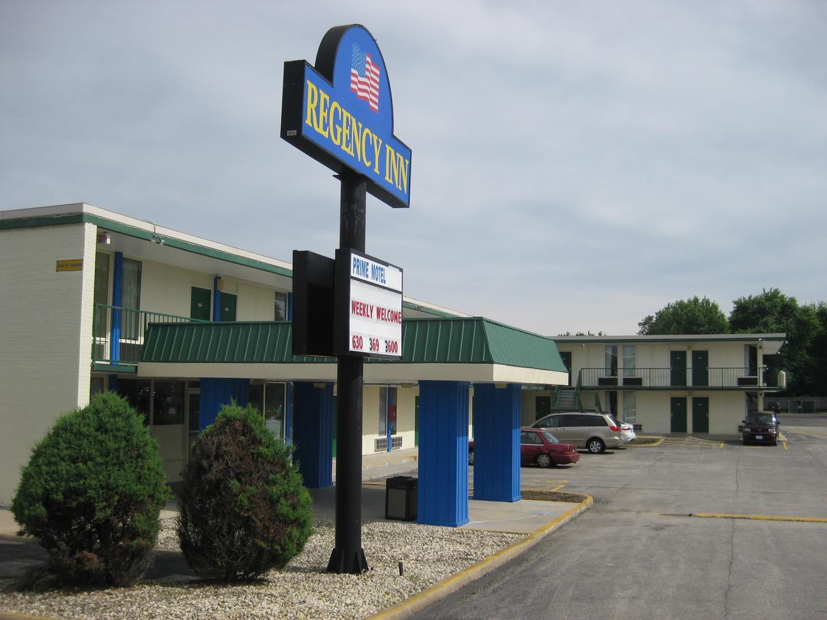 Regency Inn Of Naperville Exteriör bild